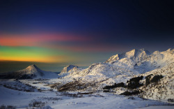 suffocating-sight:  Winter in Lofoten by steinliland on Flickr. 