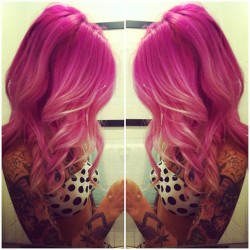 ellismccurdy:  extrarouge:  I always wanted to have pink hair