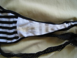 Soiled Panty Princess submitted: I think the stripes make me