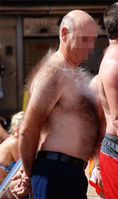 dadluvr:  The unknown Hairy Daddy!