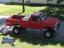 thunderstruck-sledding:  something about older trucks that make