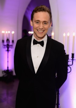 torrilla:  Tom Hiddleston attends the 56th BFI London Film Festival