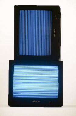 7while23: Nam Jun Paik - Sound Wave Input - 1963/1995