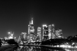 fuckyeahstreetlights:  “Bats and Birds” Melbourne, Australia.