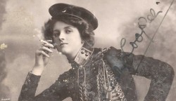 carolathhabsburg:  British stage actress, Miss Gladys Cooper.