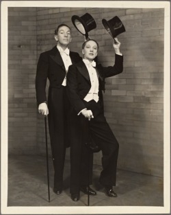 moika-palace:  Noël Coward and Gertrude Lawrence as George and