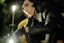 iamxlove:  stills of Chris from the video shoot for the song
