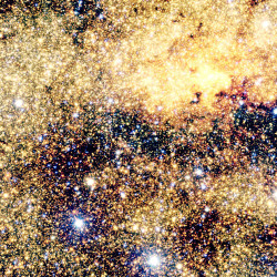 ikenbot:  Milky Way Shows 84 Million Stars in 9 Billion Pixels