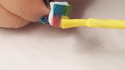 forever-and-alwayss:  I want to try this on my nails so bad ! 