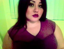 bbwlover1:  stuffingkit:  My lips are purp.  also just smoked