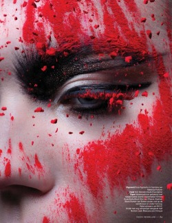 POWDER DOOM - a makeup tumblr