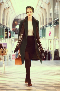 strumpfmode:  (via The Tall Blonde (Swiss Fashion blog by Oriana