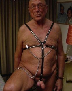 oldmennudes:  http://oldmeninbriefs.tumblr.com/archive http://oldmenboxers.tumblr.com/archive http://oldmendresses.tumblr.com/archive http://oldmennudes.tumblr.com/archive http://oldmengalleries.tumblr.com/archive http://oldmencocks.tumblr.com/archive