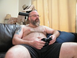 gltbears:  chubsrule:  My kind of guy  sexalicious 