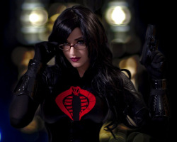 turner-d-century:  Baroness by CallieCosplay. Photograph by David