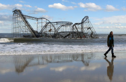 laughingsquid:  Hurricane Sandy: The Aftermath  I’ve finally