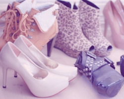 ∞ ON HIGH.