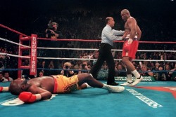 BACK IN THE DAY |11/5/94| George Foreman defeats Michael Moorer