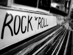 Girl Of Rock n' Roll