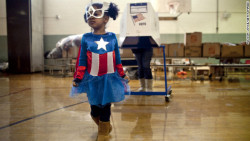 cosplayingchildren:   Raena Lamont, 3, wears a Captain America