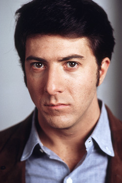 missavagardner:  Dustin Hoffman photographed by Terry O’Neill,