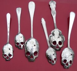 fer1972:  Skull Spoons 1. By Pinky Diablo 2. By Boneseye View