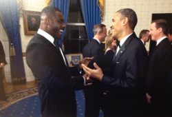 scandalmoments:  Idris Elba & Barack Obama in the same photo???