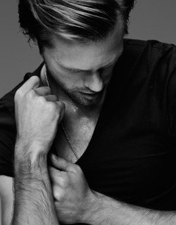 edenliaothewomb:  Alexander Skarsgård, photographed by Steven