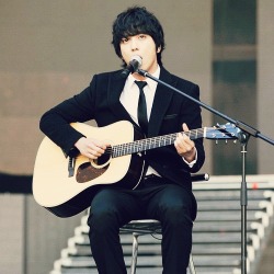 jung-yong-hwa:  [x] 