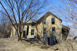 previouslylovedplaces: Brick farmhouse-abandoned Minnesota by