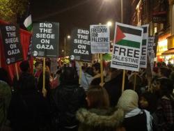 samuelfromtheshire:  Protest outside the Israeli embassy in London.