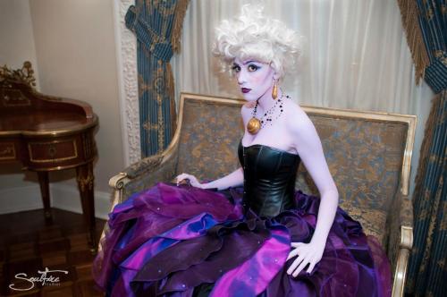 sakuranym:  Follow me on Facebook!  URSULA URSULA URSULA!!!!!!! Bam! Here’s some construction notes for you dragons on my latest costume- Ursula Designer Doll from Disney!The skirt is made of repeating cascading ruffles out of a multitude of fabrics:
