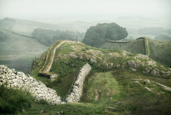 archaicwonder: Hadrian’s Wall was a defensive fortification