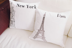 these cushions would look so nice on my non-existing couch in
