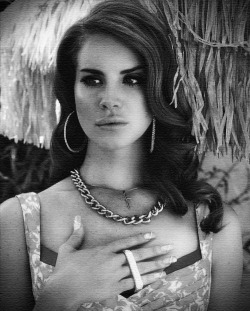 ikilledlanadelrey:  Lana Del Rey B&W Edit 