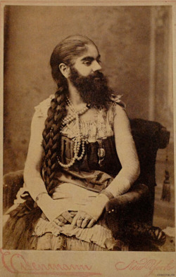 La femme à barbe - Annie Jones (1890)