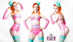 ulorinvex:  Candy Circusy butt of doom for Westward Bound latex.