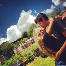 ourinfinite-lovestory:  ♡ Want More ℒove On Your Dashboard?