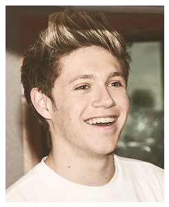 starkniall:   You are my heaven. 