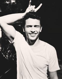 scars-sex-v0dka:  James Franco. You can have my babies now please.