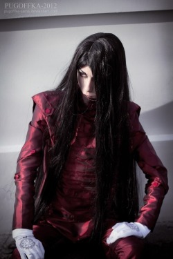 kanpekinakosupure:  Nosferatu Alucard - Hellsing Gabriel-Kun