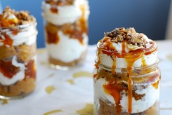 gastrogirl:  pumpkin, caramel, and toffee crunch parfaits. 