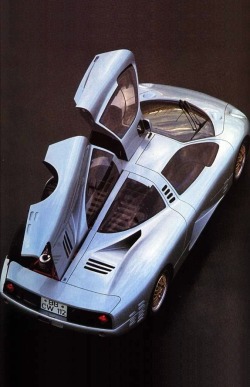 1993 Bugatti EB110