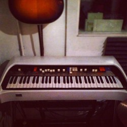 djadam12:  In the studio, 70s Italian Organ #pornmusic