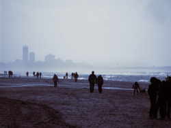 yeahcharlie:  The Beach (by RaymondPhotography)