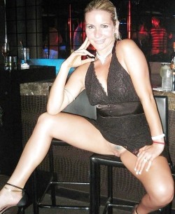 thesexualgourmet:  Nice nightclub pussy flash by married MILF… http://thesexualgourmet.tumblr.com/ Shared-wife, MILF &amp; Hotwife self-submissions welcomed