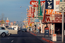 fuckyeahvintage-retro:  Las Vegas Strip, 1965 © Denise Scott