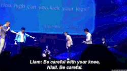 extraordin-harreh:  Niall showing off his kick despite his knee