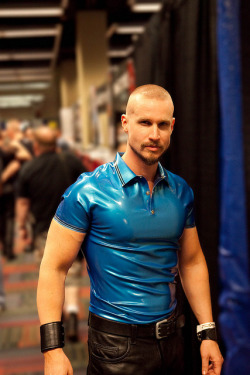 shinybrat:  Blue Rubbered Guy by davco9200 on Flickr. 