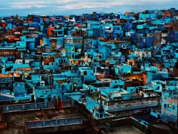 thekhooll:  Blue City Steve McCurry’s Blue City photographic
